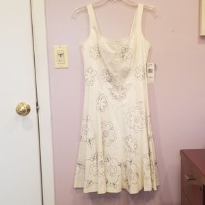 9 west south beach white dress size 6